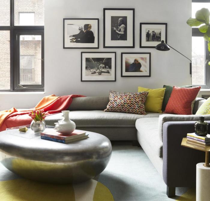 How to decorate a grey sofa living room