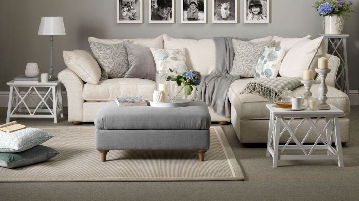 How to decorate a room with grey carpet