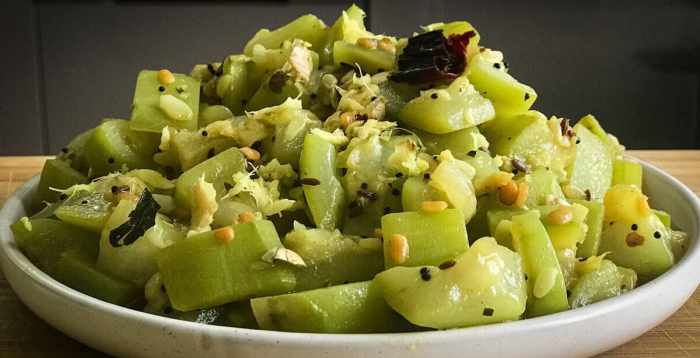 How to cook bottle gourd indian style